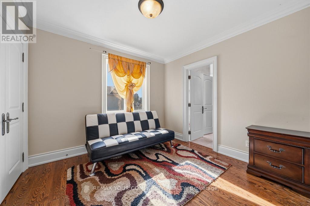 71 Newton Drive, Toronto, Ontario  M2M 2M8 - Photo 22 - C13077384