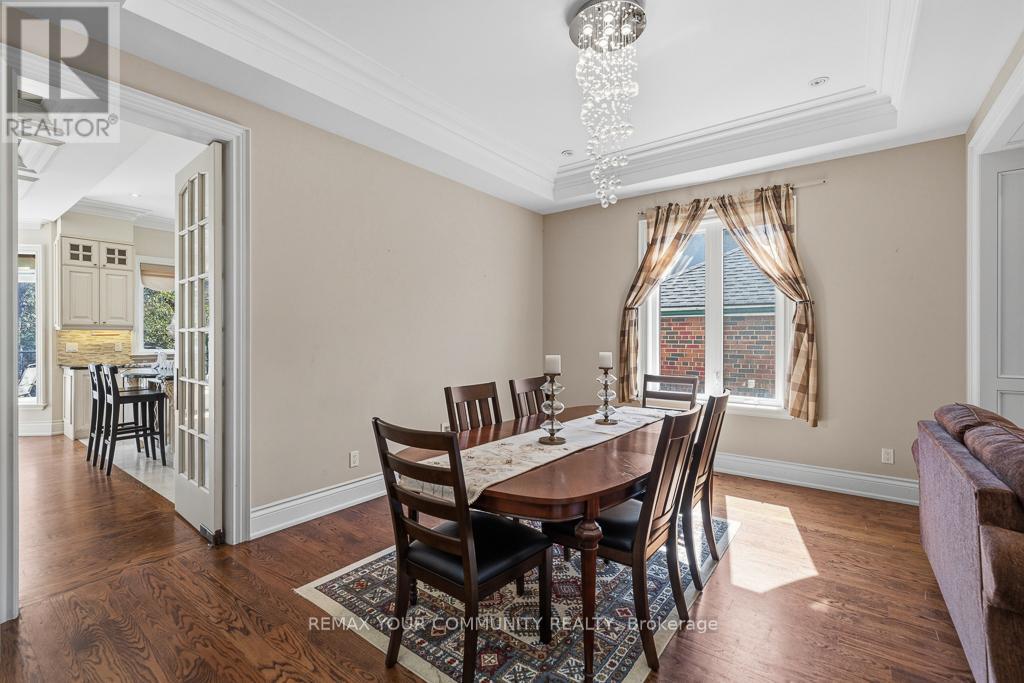 71 Newton Drive, Toronto, Ontario  M2M 2M8 - Photo 8 - C13077384