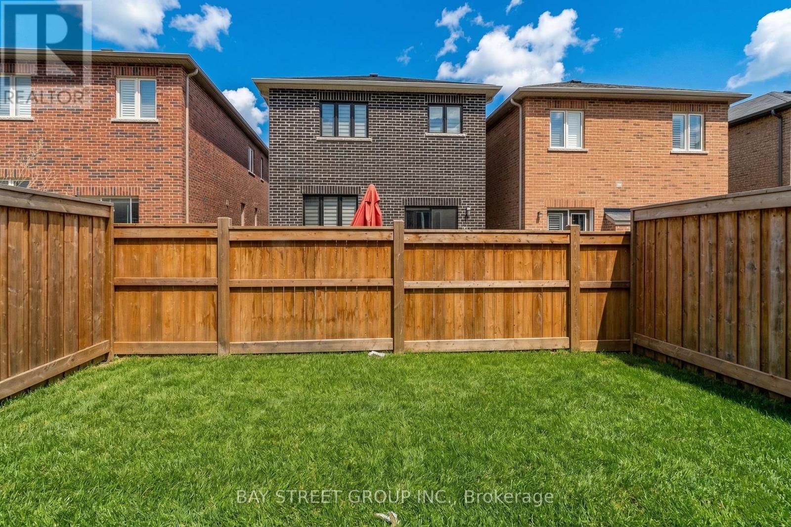 86 Ness Drive, Richmond Hill, Ontario  L4S 0K5 - Photo 42 - N12959950