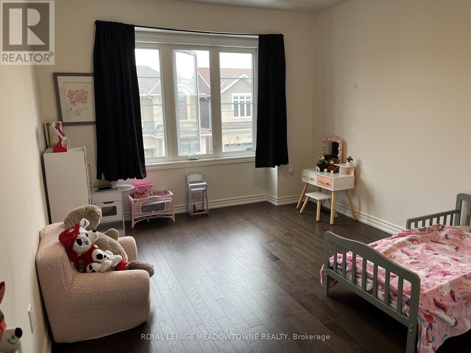 611 Boyd Lane, Milton, Ontario  L9E 1T9 - Photo 17 - W13002854