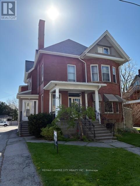 27 SOUTHWICK STREET, St. Thomas, Ontario