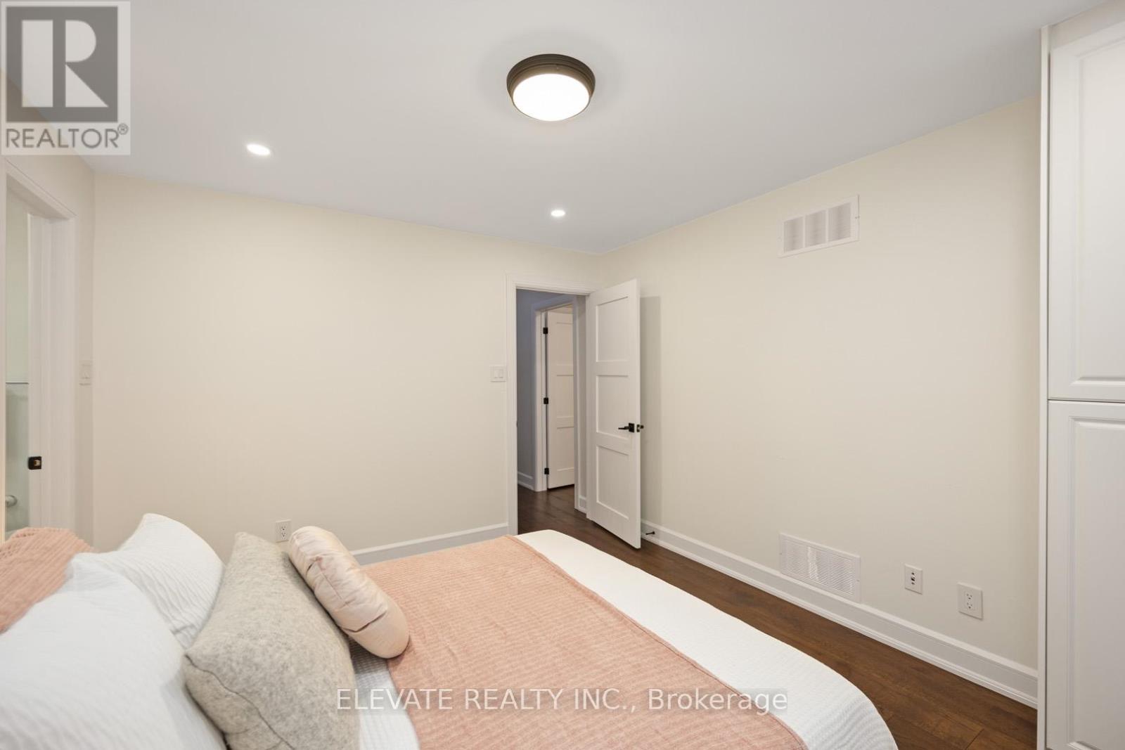 2059 Shawanaga Trail, Mississauga, Ontario  L5H 3Z3 - Photo 26 - W13003290