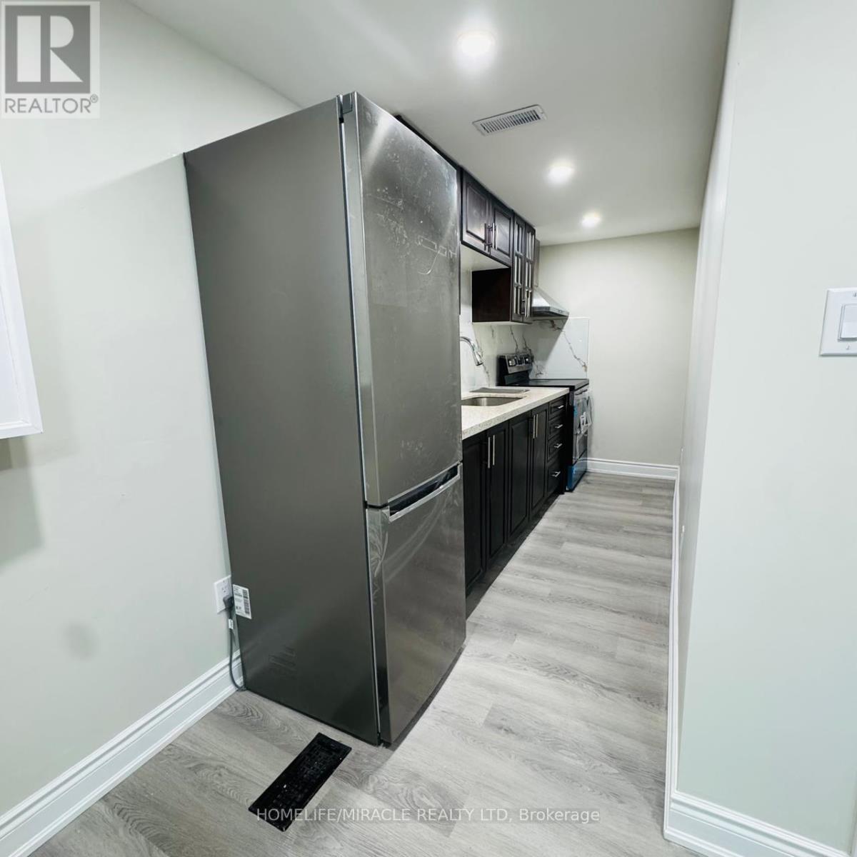 Bsmt - 4204 Perivale Road, Mississauga, Ontario  L5C 3Y5 - Photo 17 - W13030978