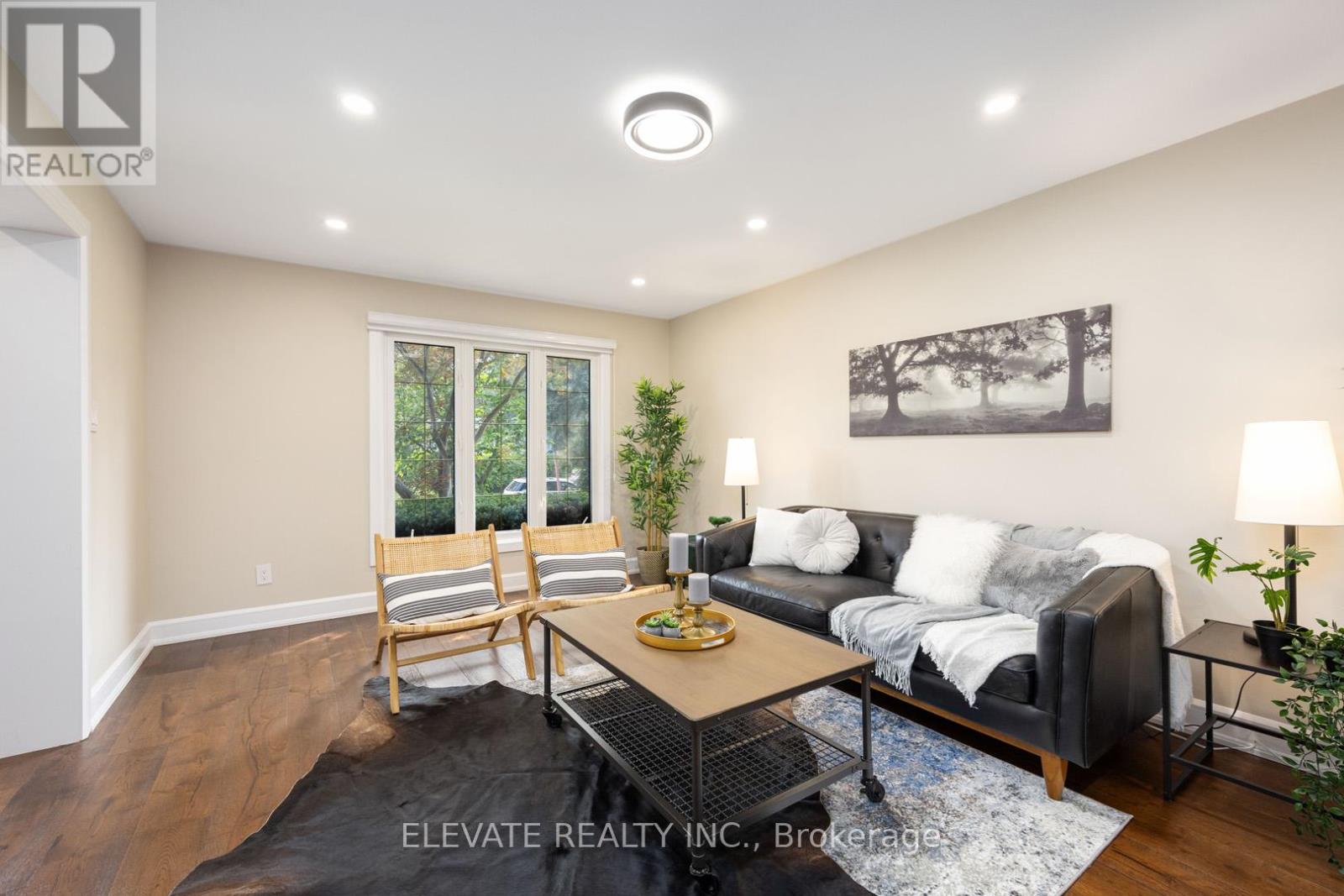 2059 Shawanaga Trail, Mississauga, Ontario  L5H 3Z3 - Photo 4 - W13003290