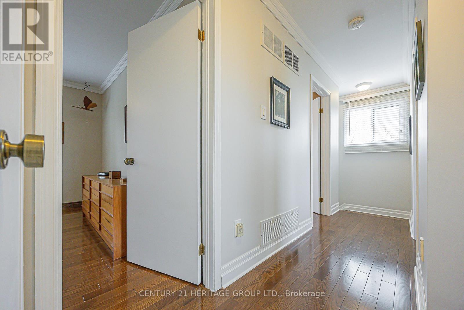 210 Thornwillow Court, Newmarket, Ontario  L3Y 5R2 - Photo 20 - N13077754