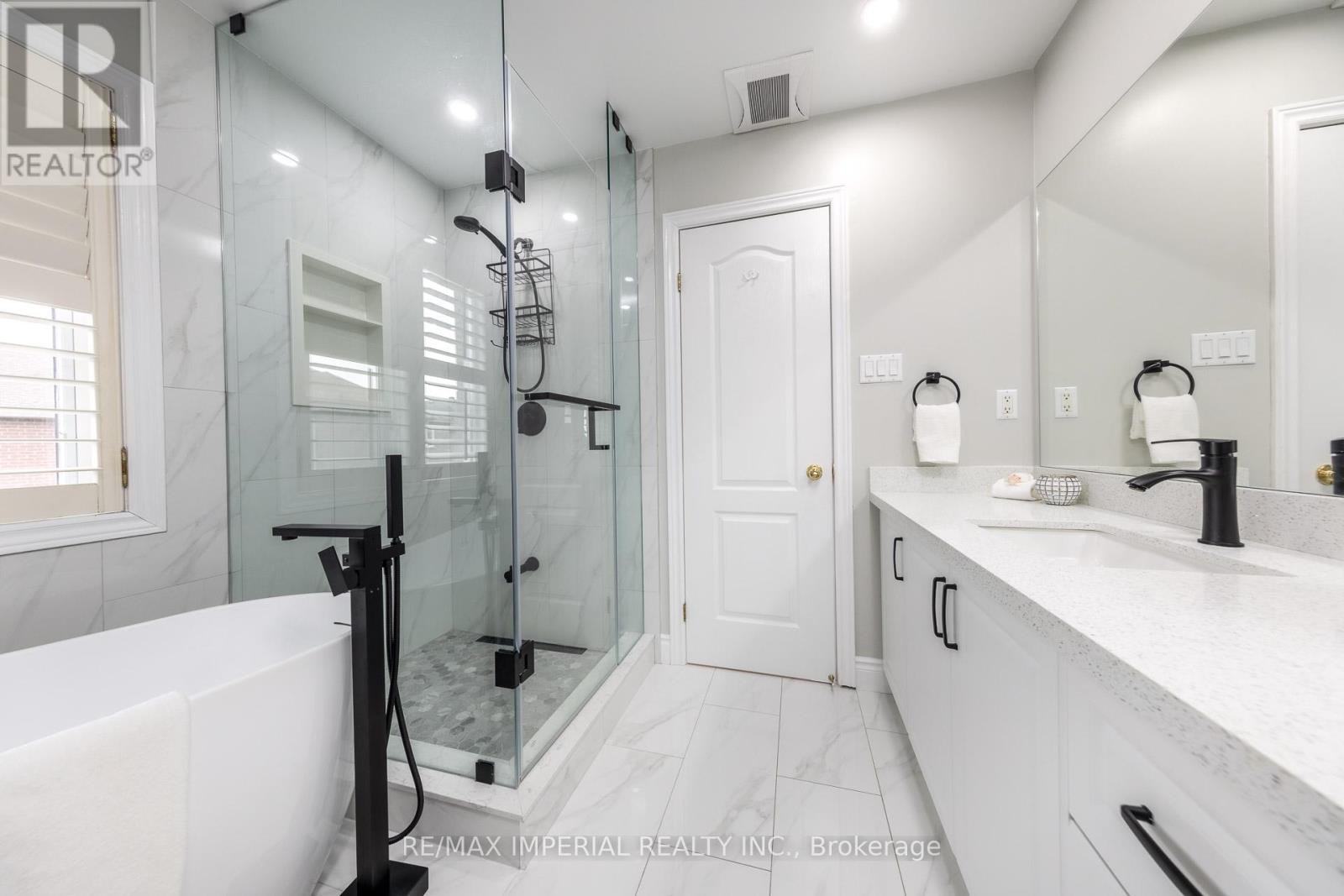 193 Redstone Road, Richmond Hill, Ontario  L4S 1X7 - Photo 37 - N13078040