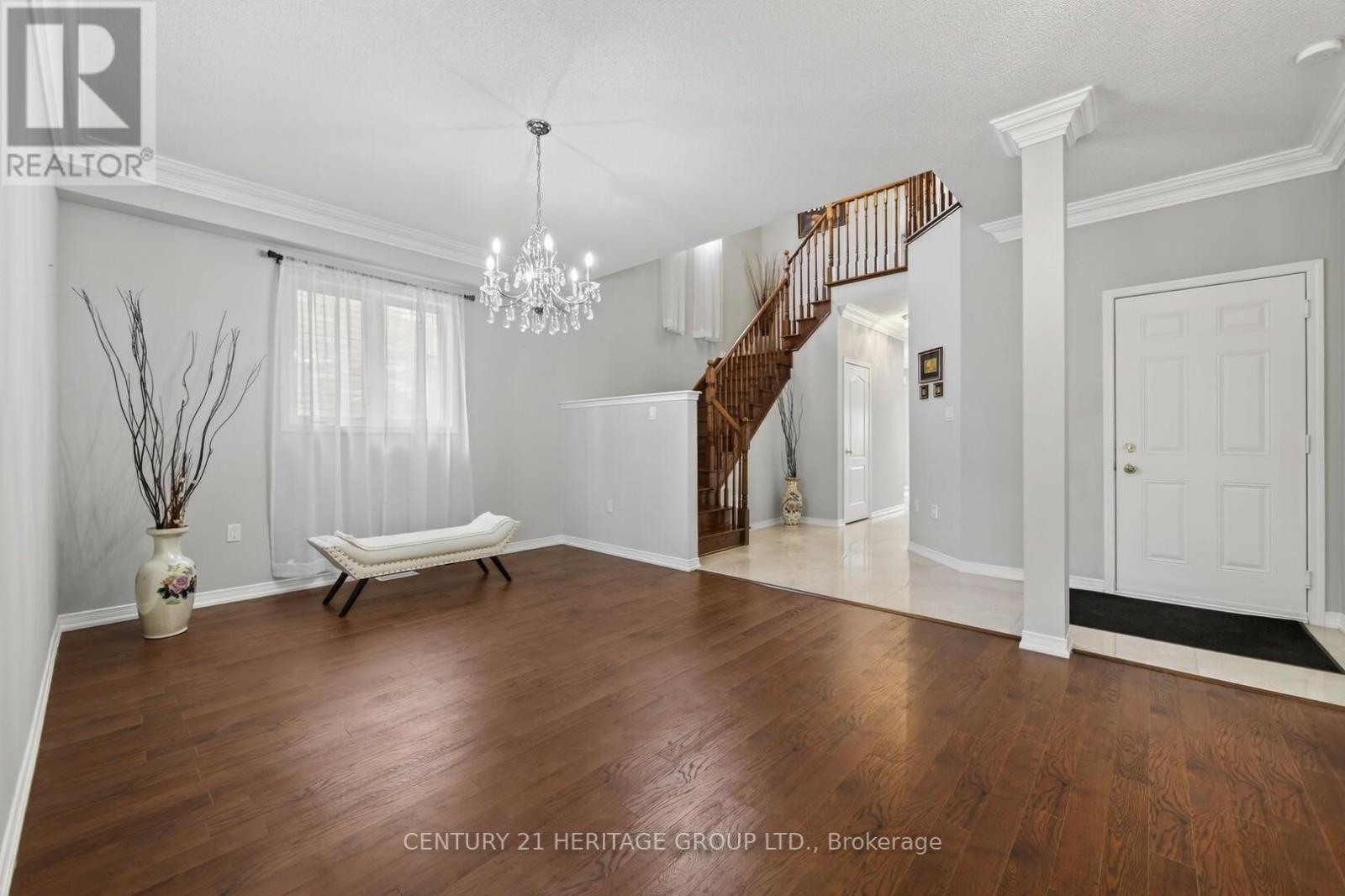 154 Richardson Crescent, Bradford West Gwillimbury, Ontario  L3Z 0N5 - Photo 6 - N13078042