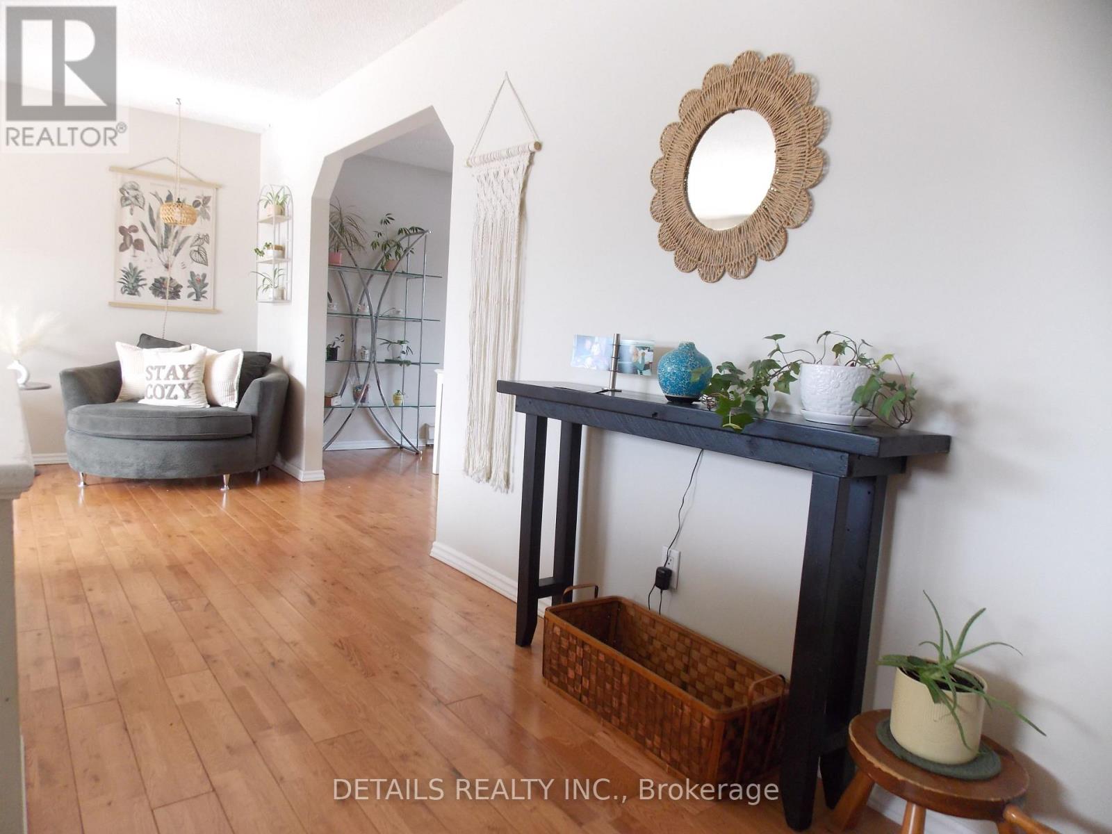 6 Cambridge Court, North Grenville, Ontario  K0G 1J0 - Photo 8 - X12934080