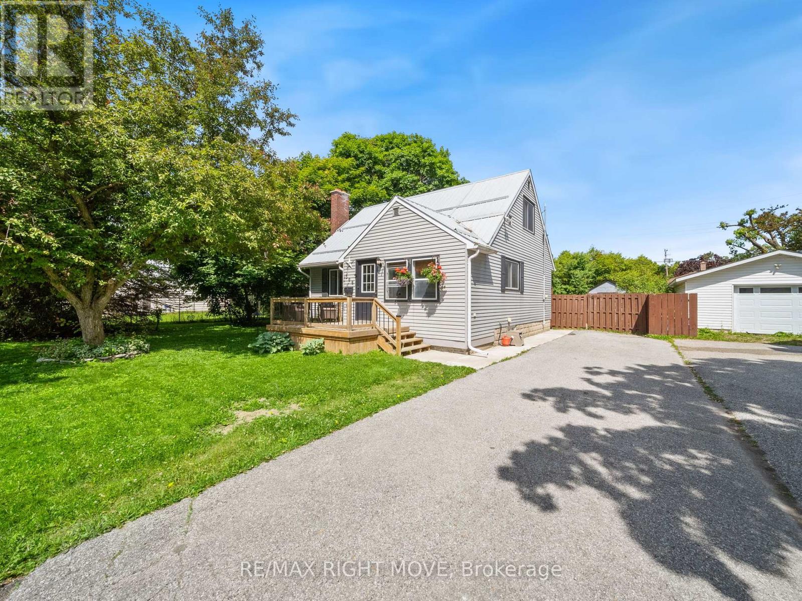 306 Franklin Street, Orillia, Ontario  L3V 1K6 - Photo 2 - S13077832