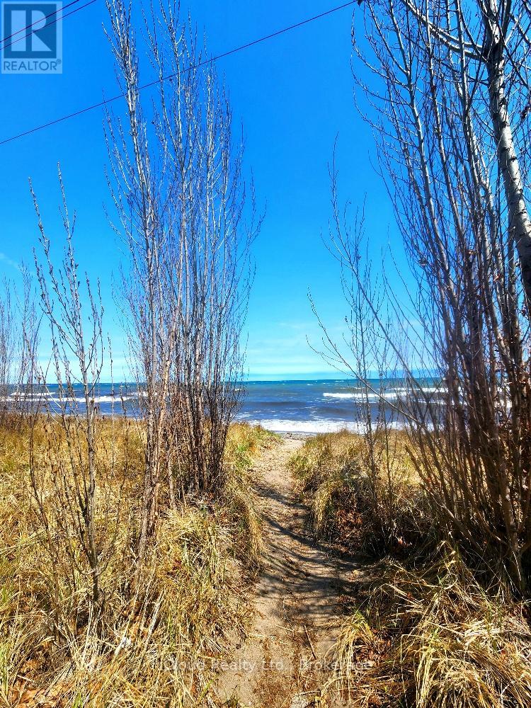 645 Beach Boulevard, Hamilton, Ontario  L8H 6Y3 - Photo 18 - X13076836