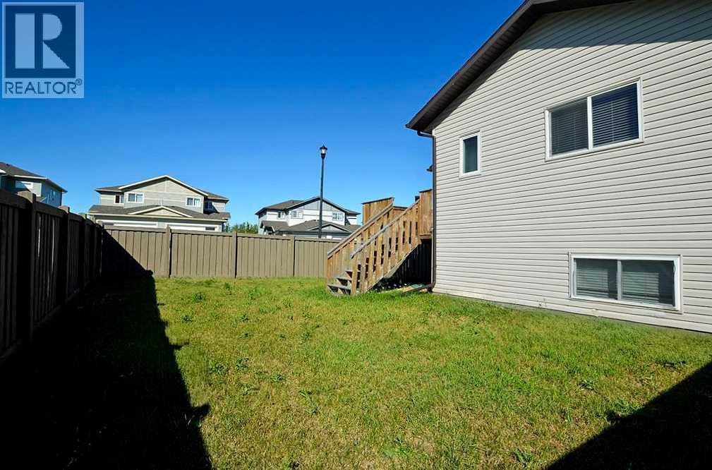 9029 80a Avenue, Grande Prairie, Alberta  T8X 1C4 - Photo 23 - A2307556