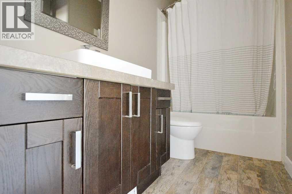 9029 80a Avenue, Grande Prairie, Alberta  T8X 1C4 - Photo 12 - A2307556