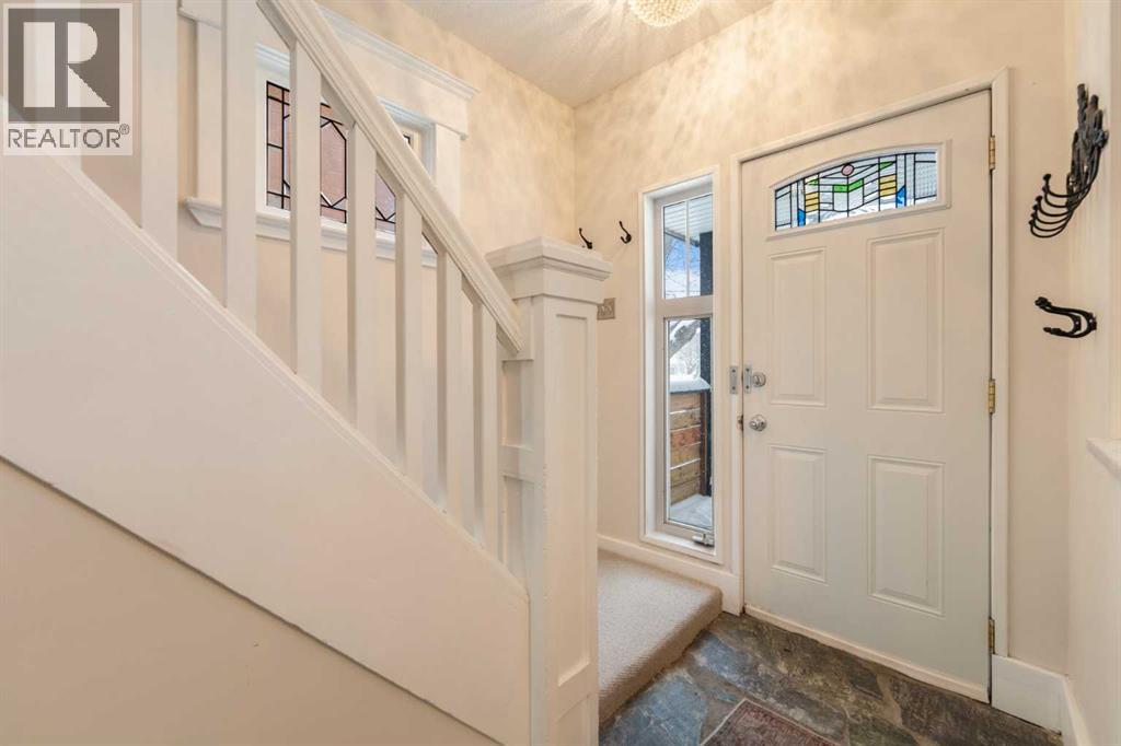 447 Marsh Road Ne, Calgary, Alberta  T2E 5B2 - Photo 2 - A2300414