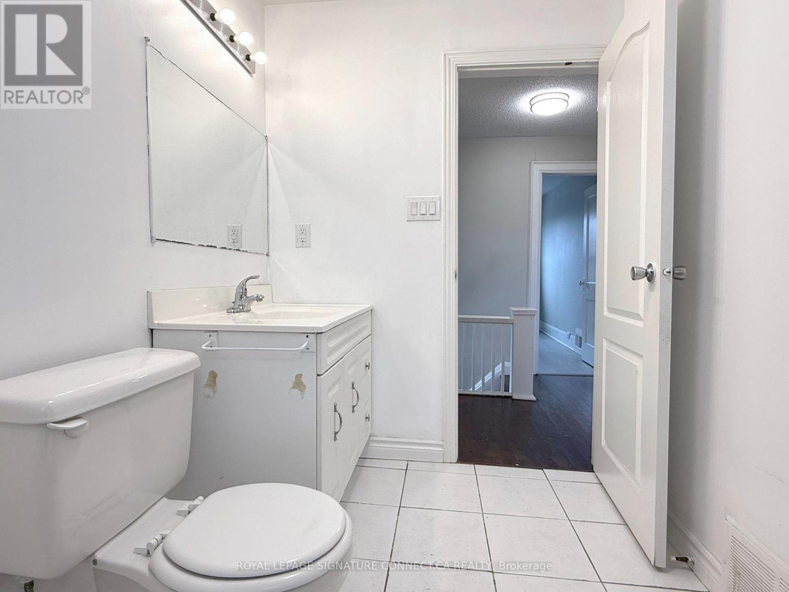 56 Snider Avenue, Toronto, Ontario  M6E 4R9 - Photo 23 - W13077696