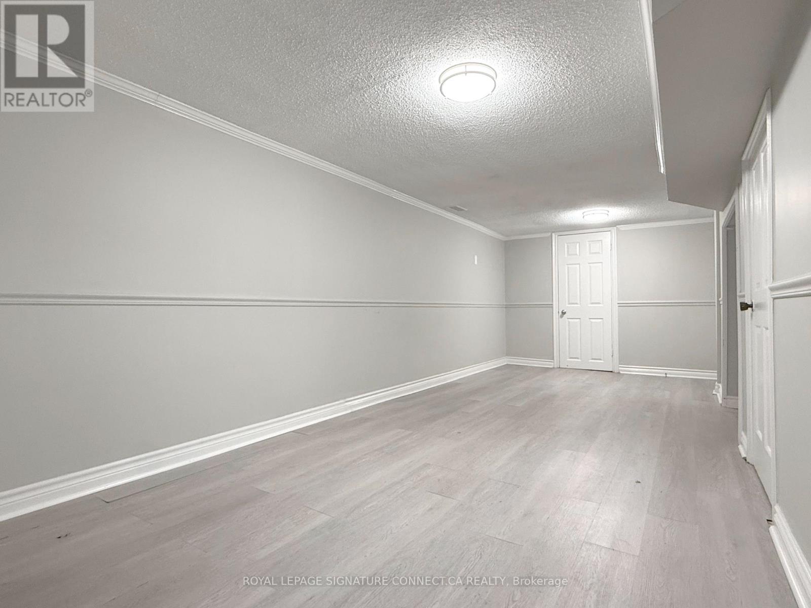 56 Snider Avenue, Toronto, Ontario  M6E 4R9 - Photo 25 - W13077696
