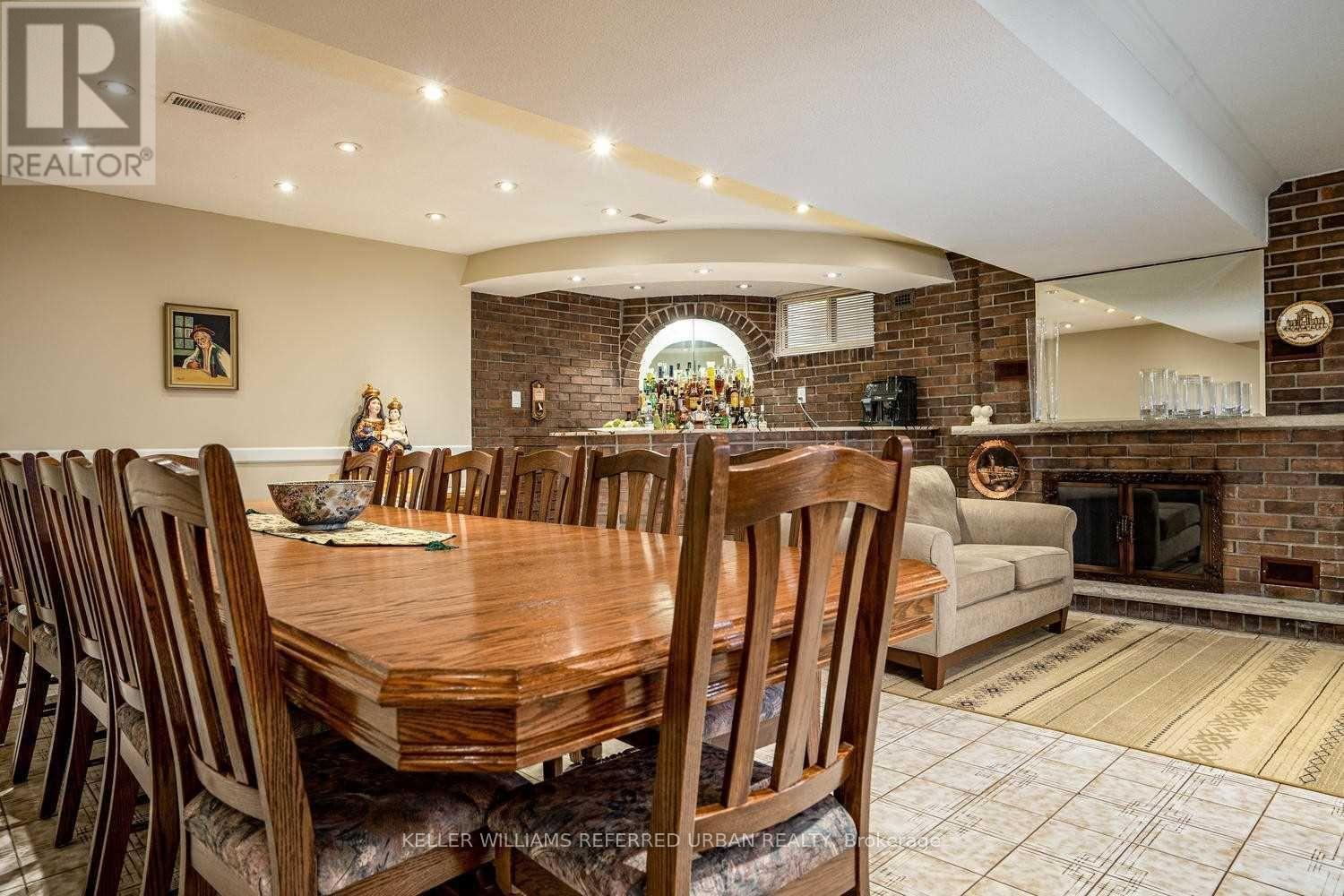 17 Hathor Crescent, Toronto, Ontario  M9L 1C1 - Photo 19 - W13077798