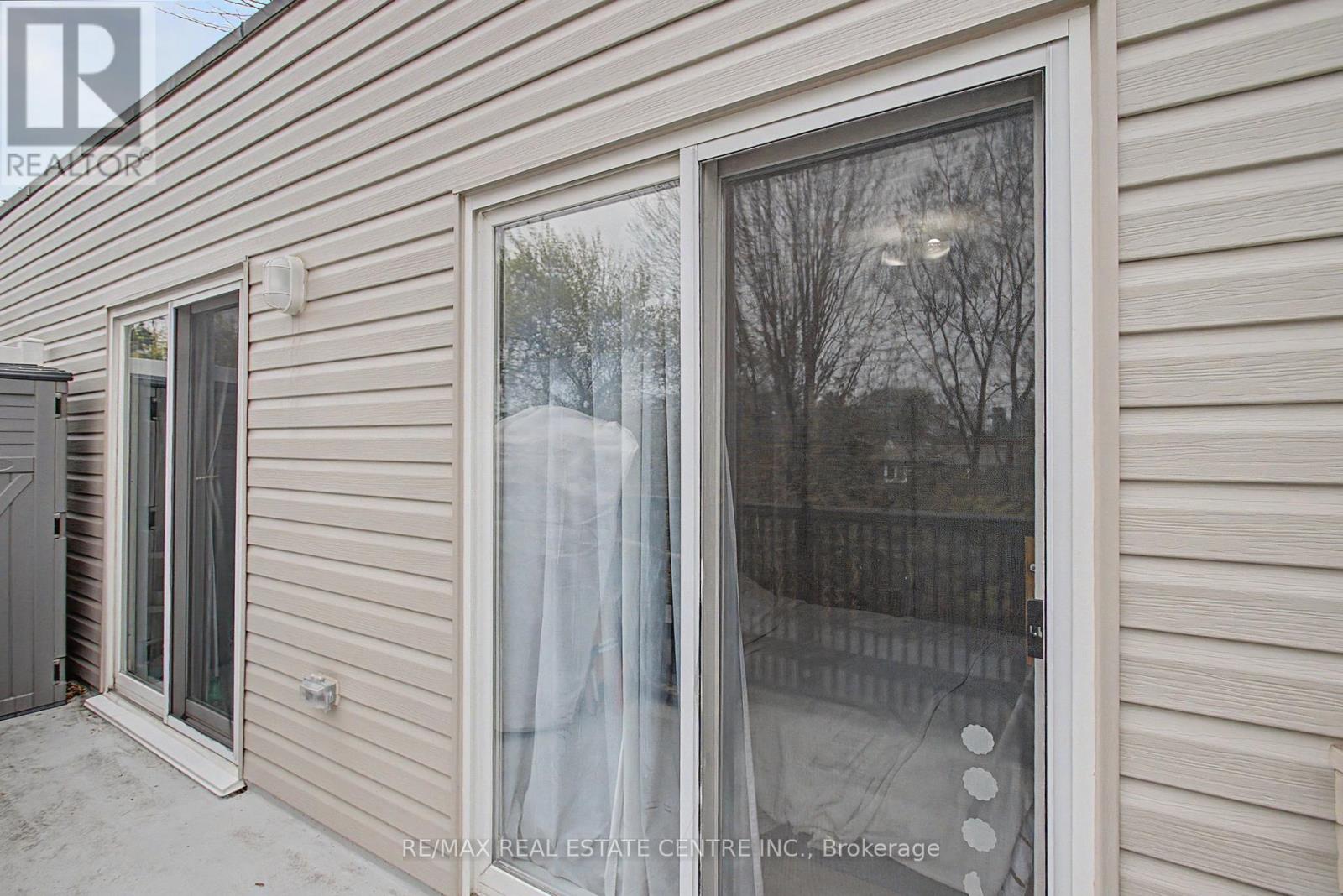 95 George Appleton Way W, Toronto, Ontario  M3M 0A2 - Photo 5 - W13077836