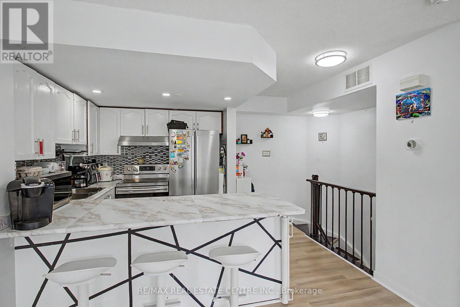 95 George Appleton Way W, Toronto, Ontario  M3M 0A2 - Photo 9 - W13077836