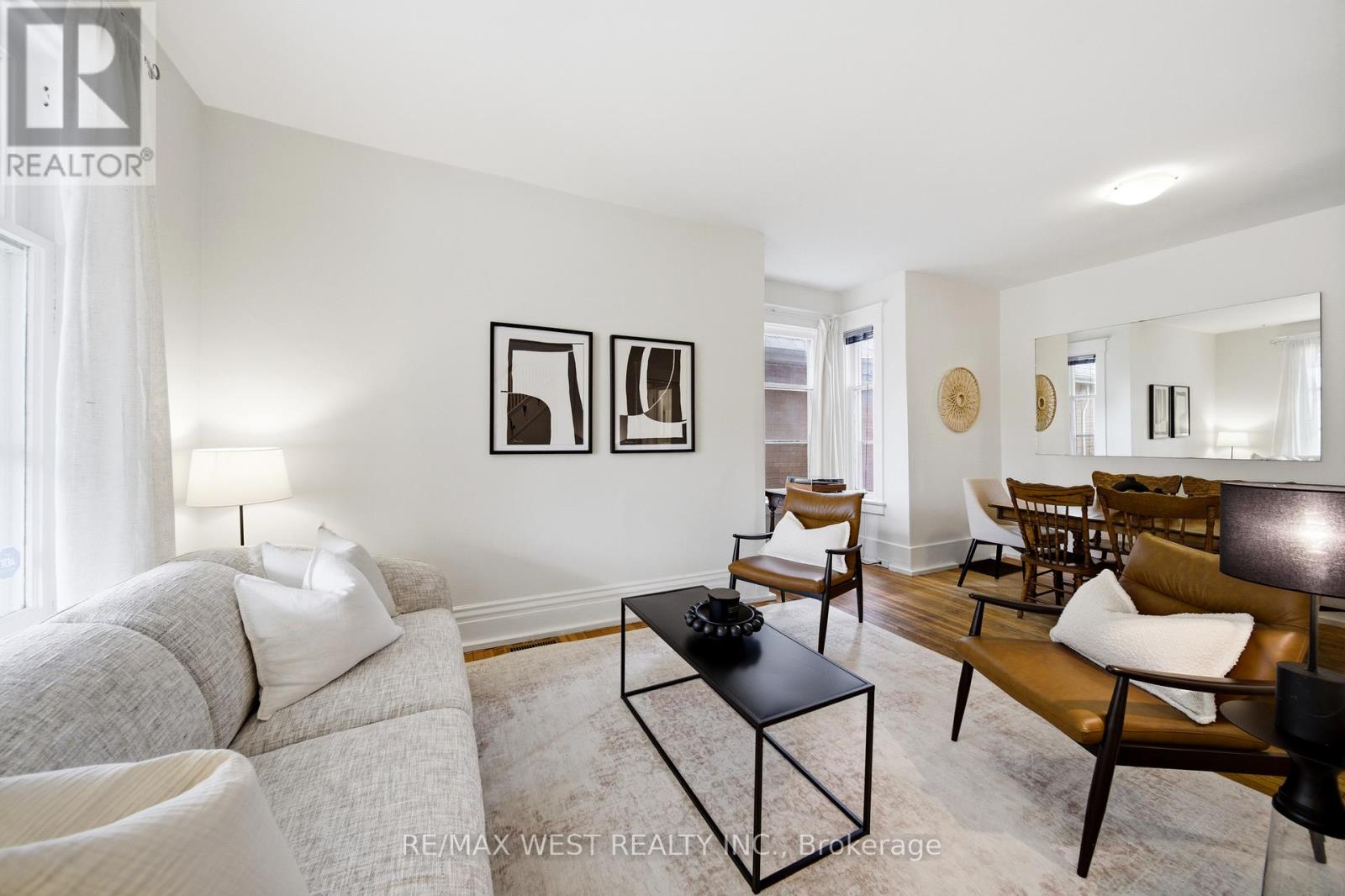 201 Gilmour Avenue, Toronto, Ontario  M6P 3B2 - Photo 4 - W13077854