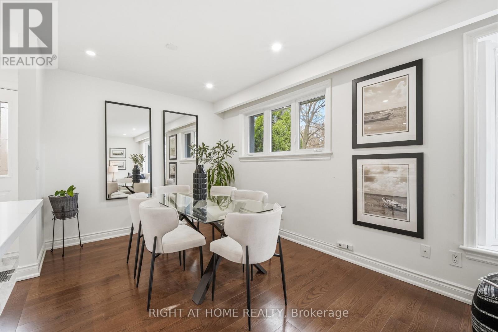 11 Farley Crescent, Toronto, Ontario  M9R 2A5 - Photo 19 - W13077882