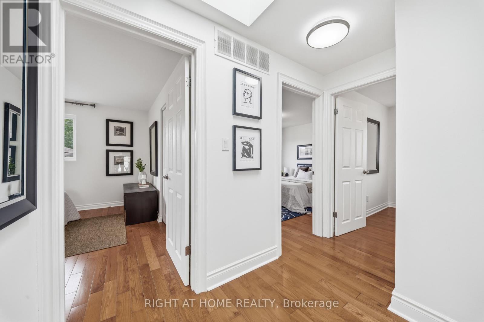 11 Farley Crescent, Toronto, Ontario  M9R 2A5 - Photo 23 - W13077882