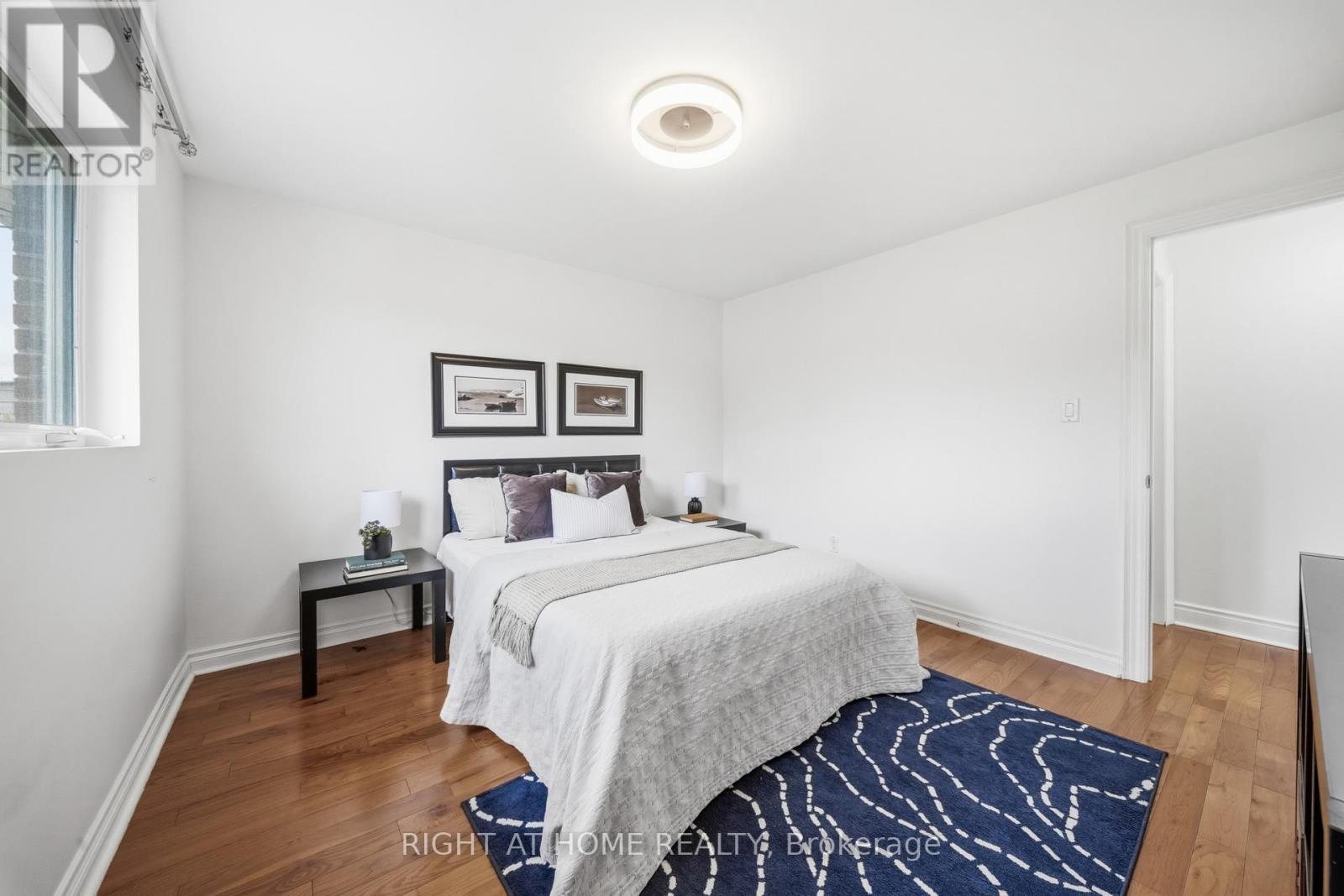 11 Farley Crescent, Toronto, Ontario  M9R 2A5 - Photo 29 - W13077882