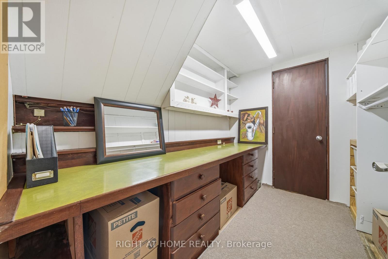 11 Farley Crescent, Toronto, Ontario  M9R 2A5 - Photo 38 - W13077882