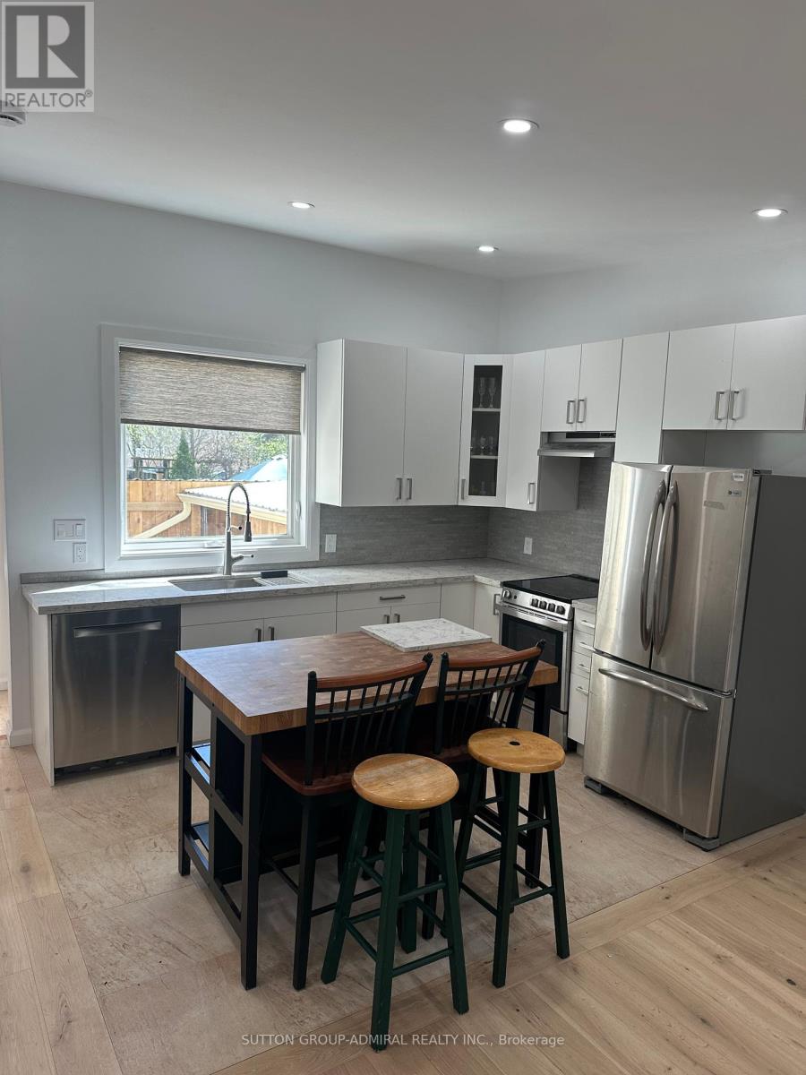 222a St. Marks Road, Toronto, Ontario  M6S 2J2 - Photo 2 - W13077906