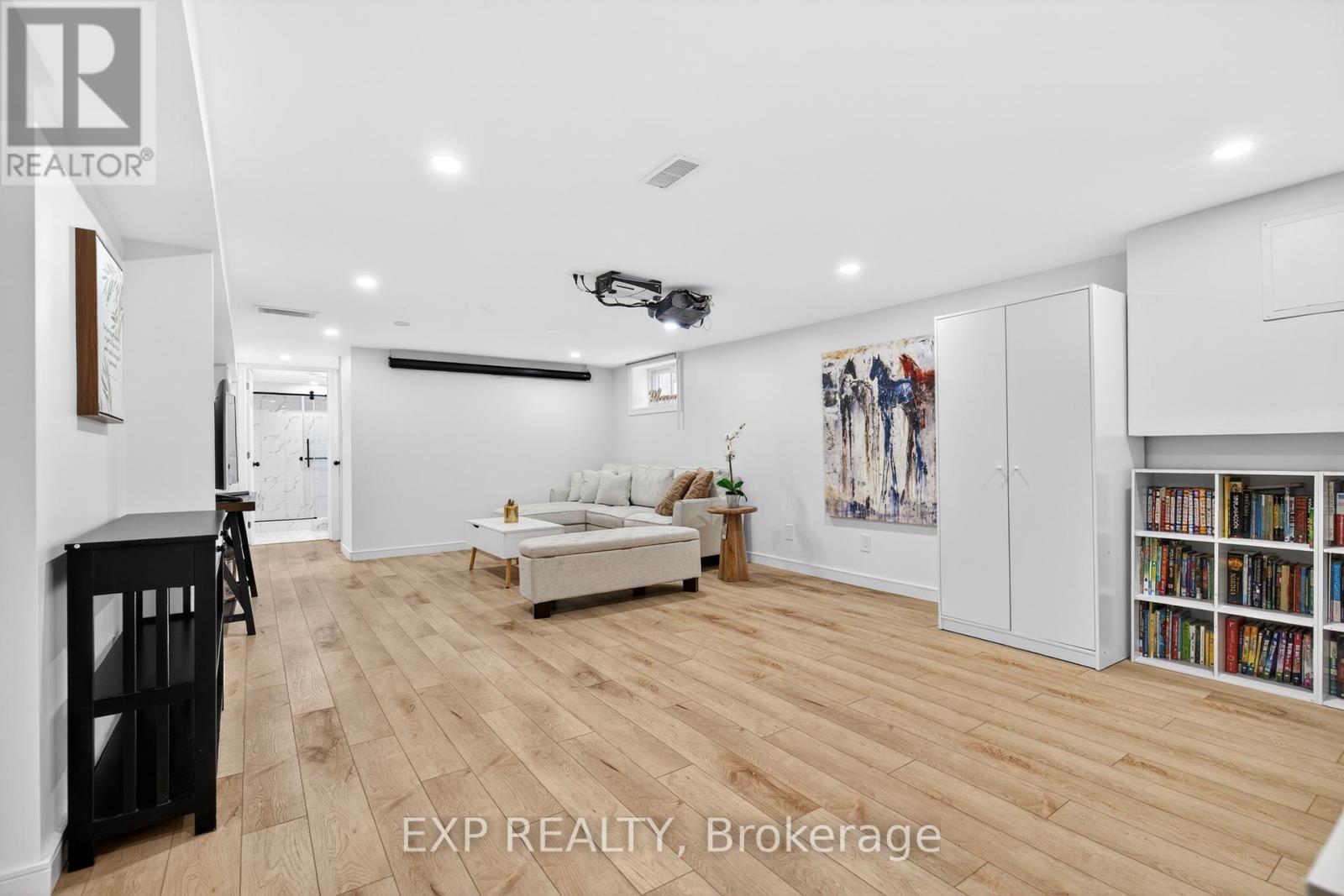 15 Rexway Drive, Halton Hills, Ontario  L7G 1P7 - Photo 25 - W13077936