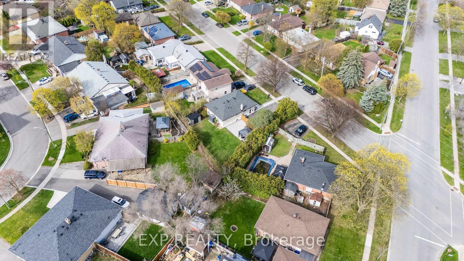 15 Rexway Drive, Halton Hills, Ontario  L7G 1P7 - Photo 47 - W13077936