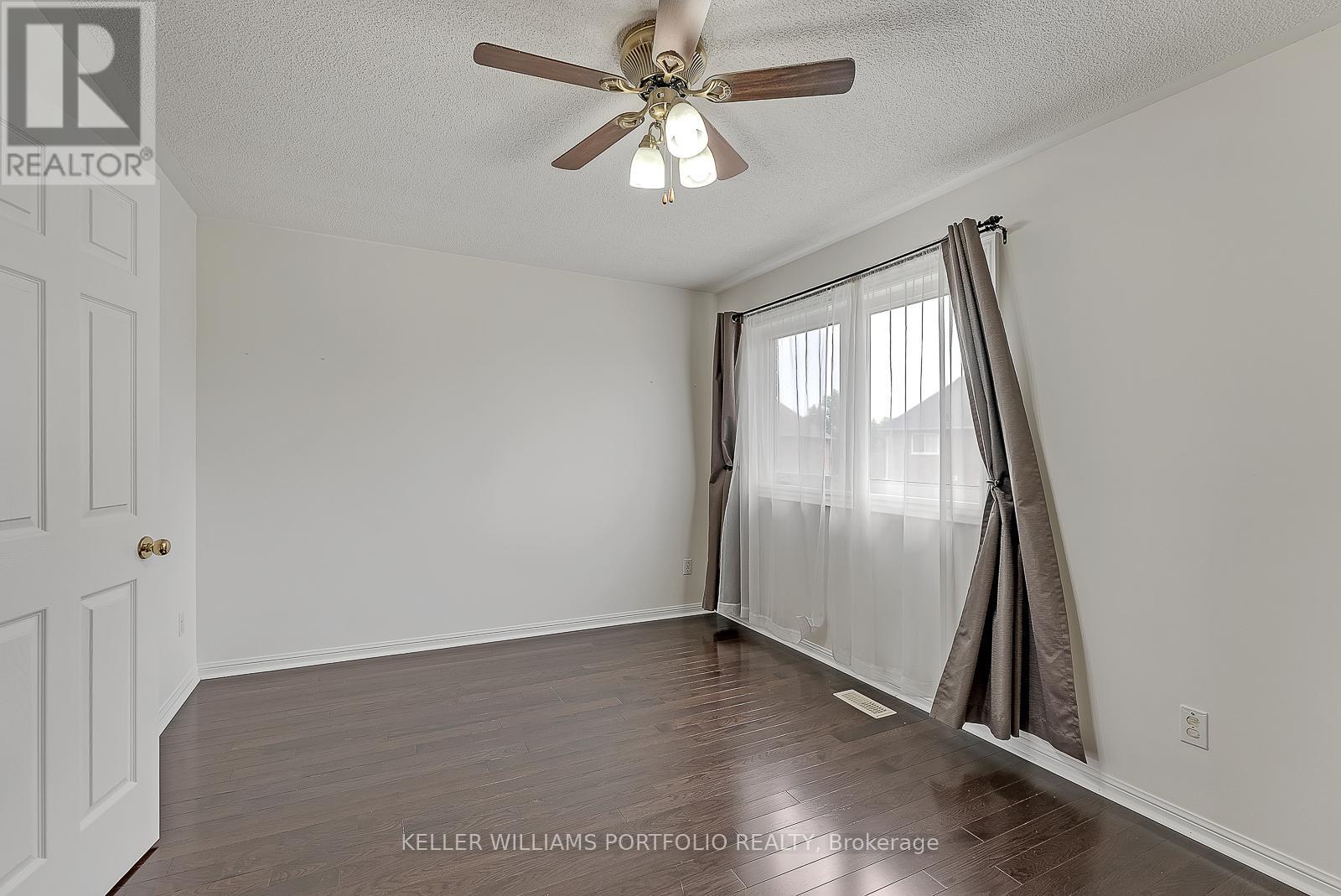 1458 Quest Circle, Mississauga, Ontario  L5N 8B4 - Photo 22 - W13077946