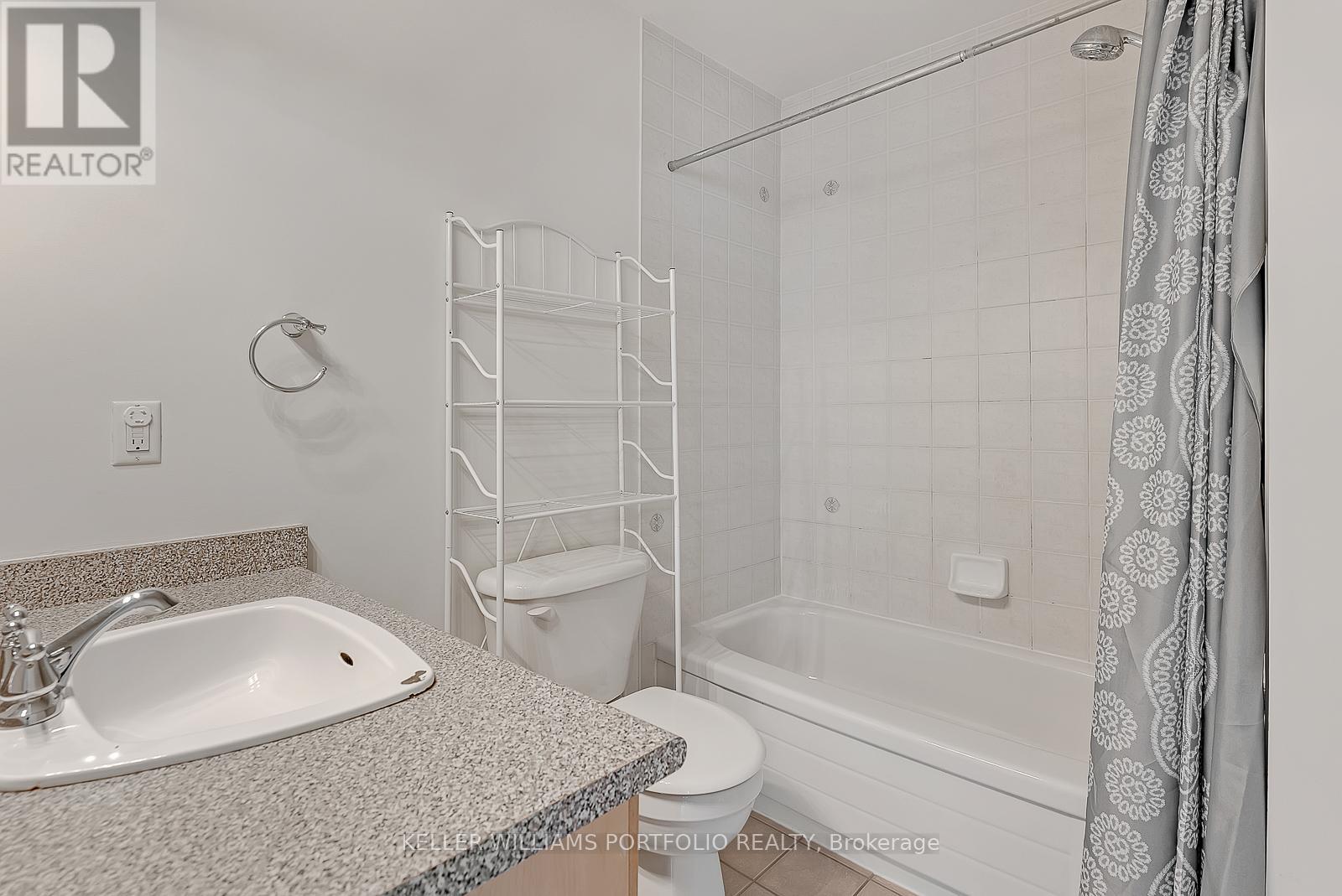 1458 Quest Circle, Mississauga, Ontario  L5N 8B4 - Photo 24 - W13077946