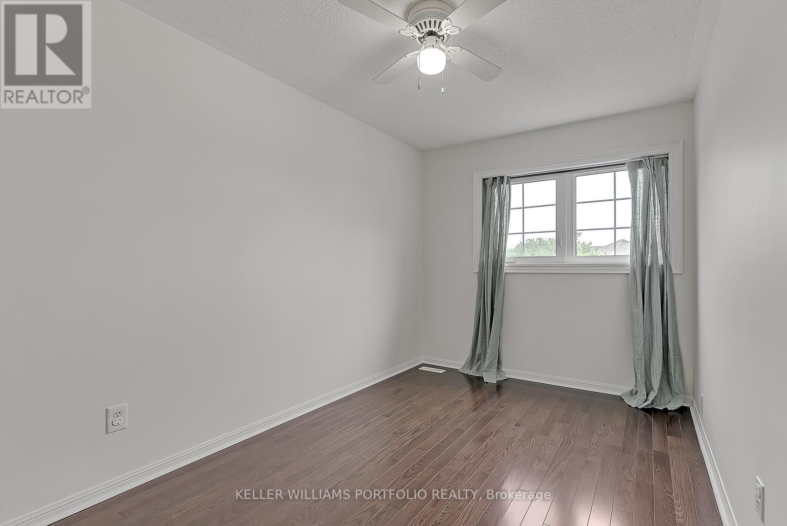 1458 Quest Circle, Mississauga, Ontario  L5N 8B4 - Photo 28 - W13077946