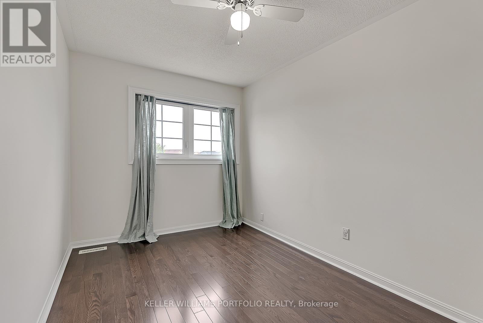 1458 Quest Circle, Mississauga, Ontario  L5N 8B4 - Photo 29 - W13077946