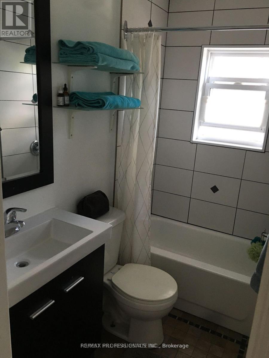 5 Thirty Ninth Street, Toronto, Ontario  M8W 3M4 - Photo 27 - W13078016