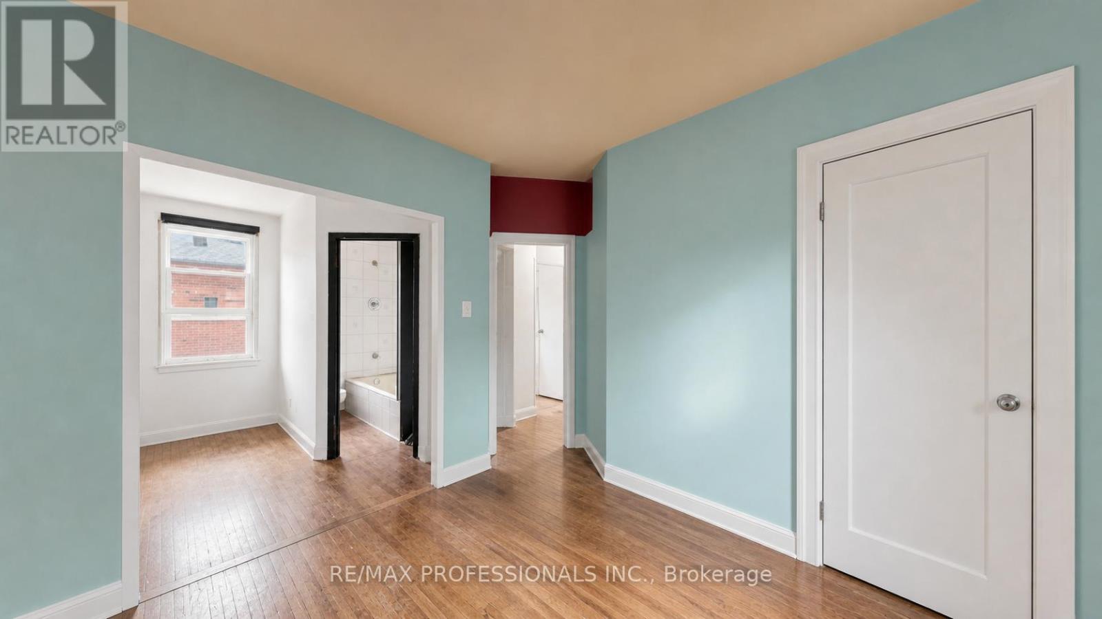 5 Thirty Ninth Street, Toronto, Ontario  M8W 3M4 - Photo 7 - W13078016