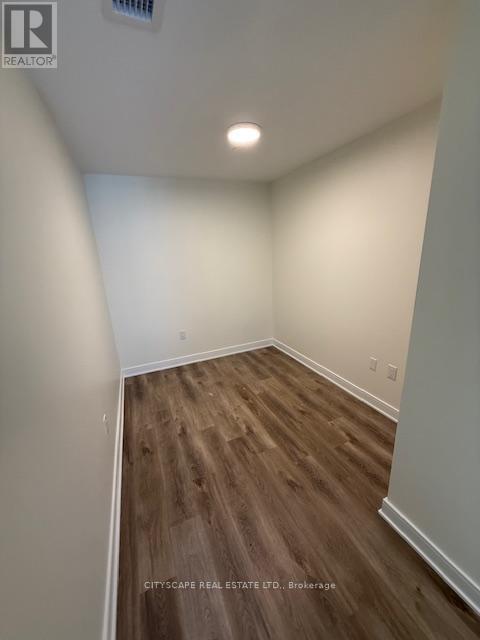 611 - 86 Dundas Street E, Mississauga, Ontario  L5A 0B1 - Photo 4 - W13078038