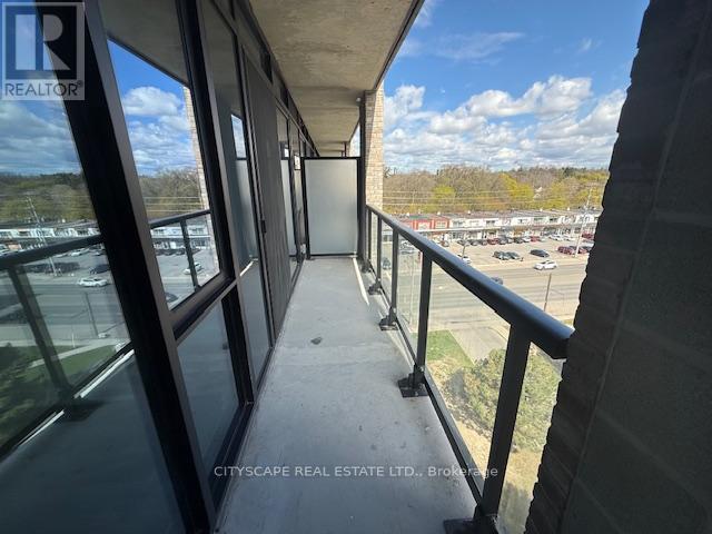611 - 86 Dundas Street E, Mississauga, Ontario  L5A 0B1 - Photo 6 - W13078038