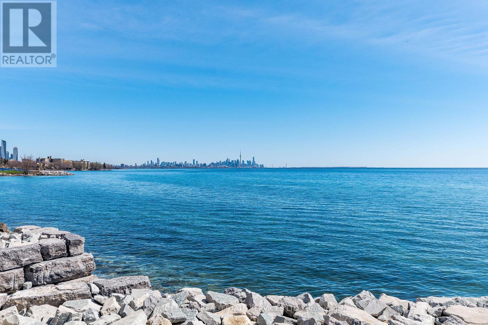 24 Seventh Street, Toronto, Ontario  M8V 3B2 - Photo 39 - W13078046