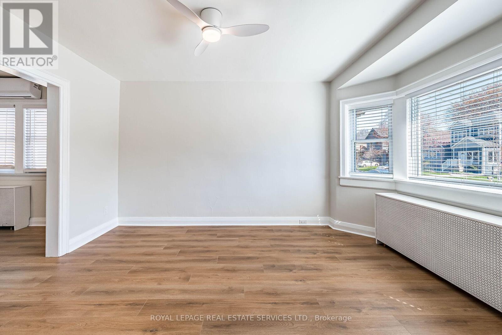 24 Seventh Street, Toronto, Ontario  M8V 3B2 - Photo 8 - W13078046