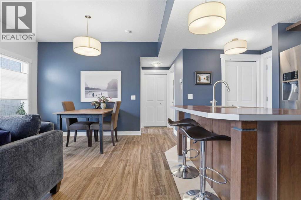 152 West Springs Road Sw, Calgary, Alberta  T3H 5W2 - Photo 4 - A2305496
