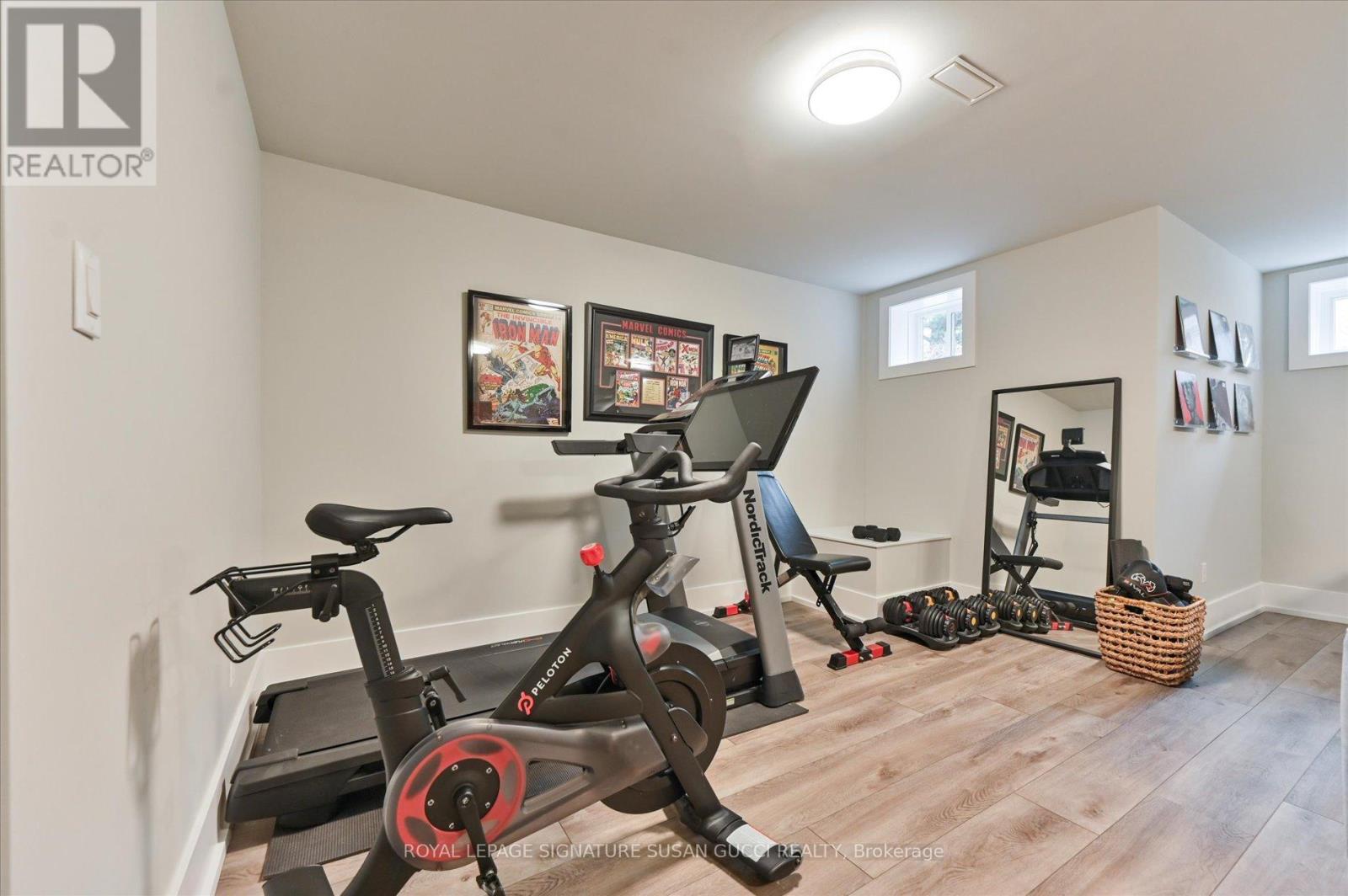 20 Warvet Crescent, Toronto, Ontario  M4B 1P3 - Photo 38 - E13062650