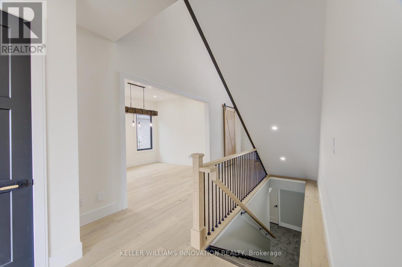 8 Edgeview Crescent W, Middlesex Centre, Ontario  N0L 1R0 - Photo 7 - X13077918