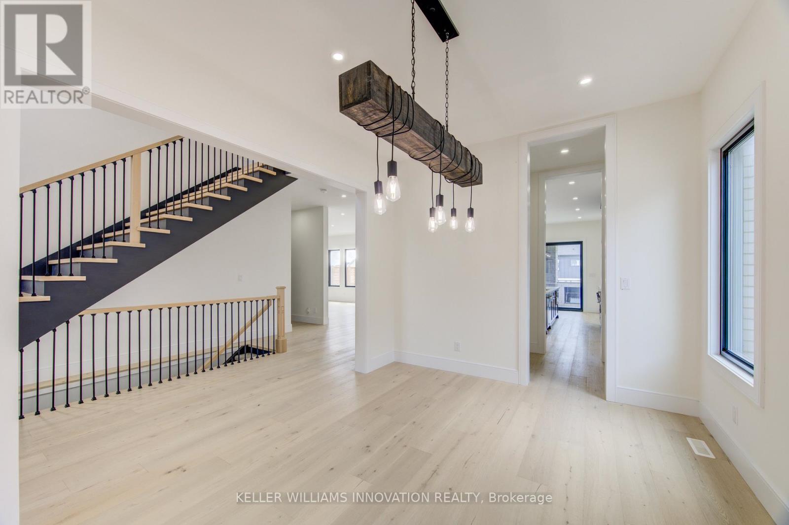 8 Edgeview Crescent W, Middlesex Centre, Ontario  N0L 1R0 - Photo 8 - X13077918