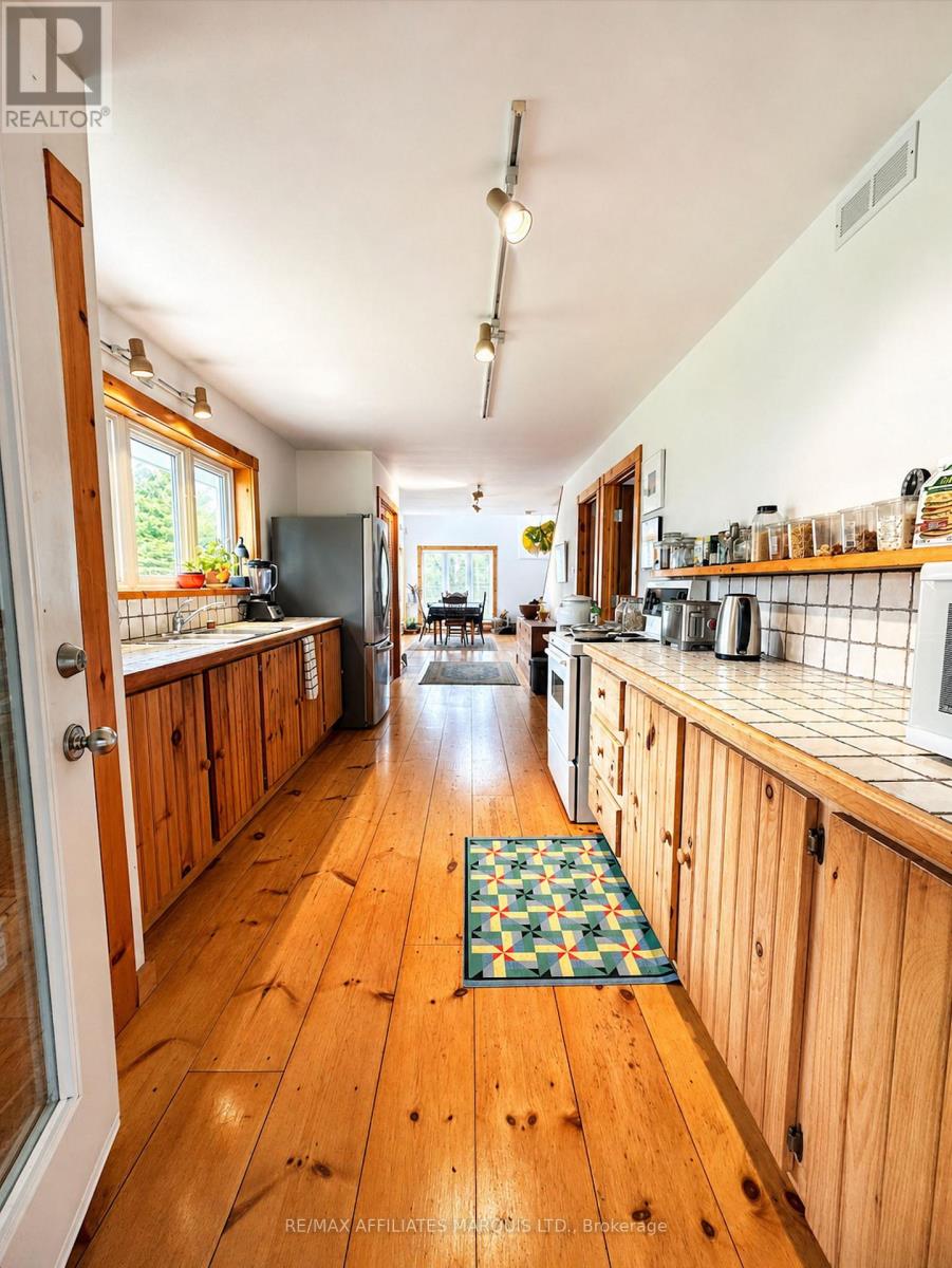 18863 Kenyon Con Rd 8 Road, North Glengarry, Ontario  K0C 1T0 - Photo 19 - X13075510