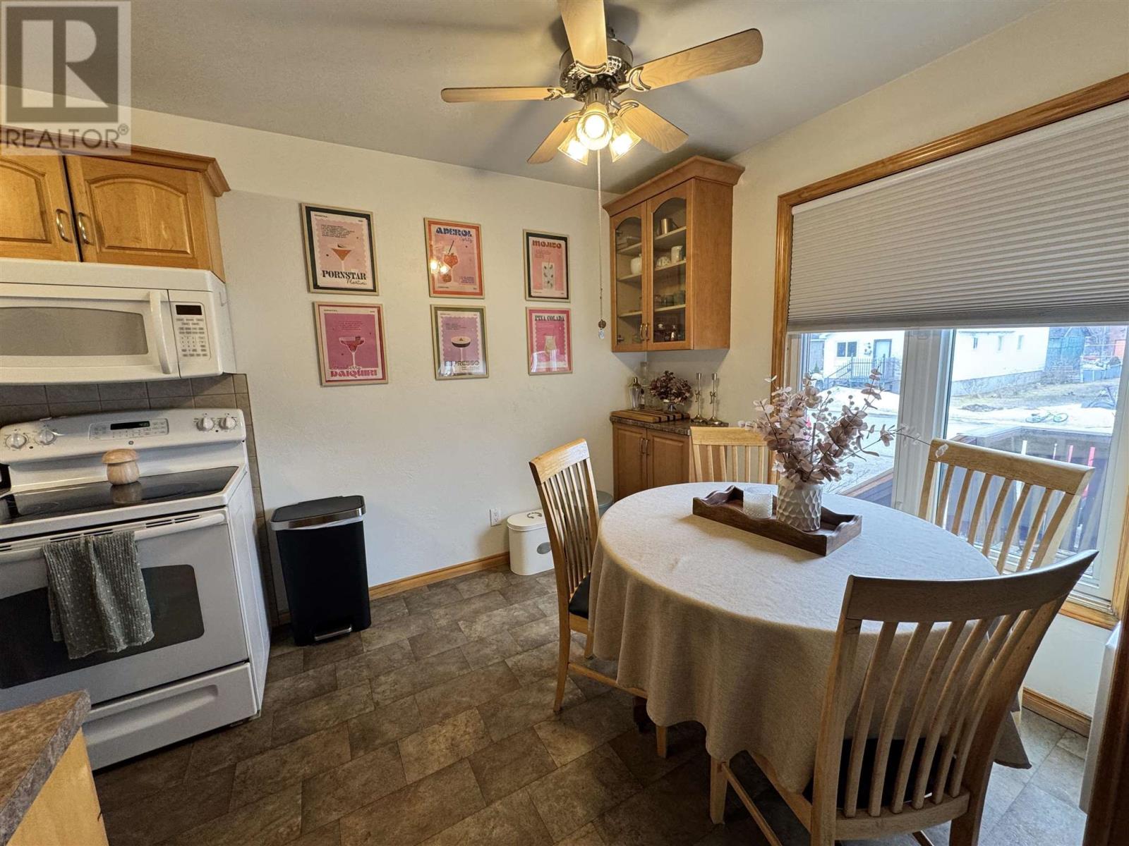 112 Lansdowne St S, Chapleau, Ontario  P0M 1K0 - Photo 11 - SM260856