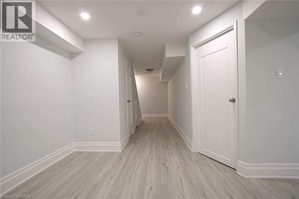 1532 Lancaster Drive Unit# 41, Oakville, Ontario  L6H 2Z3 - Photo 30 - 40826567