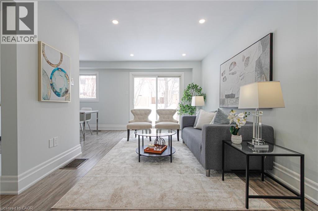 1532 Lancaster Drive Unit# 41, Oakville, Ontario  L6H 2Z3 - Photo 6 - 40826567