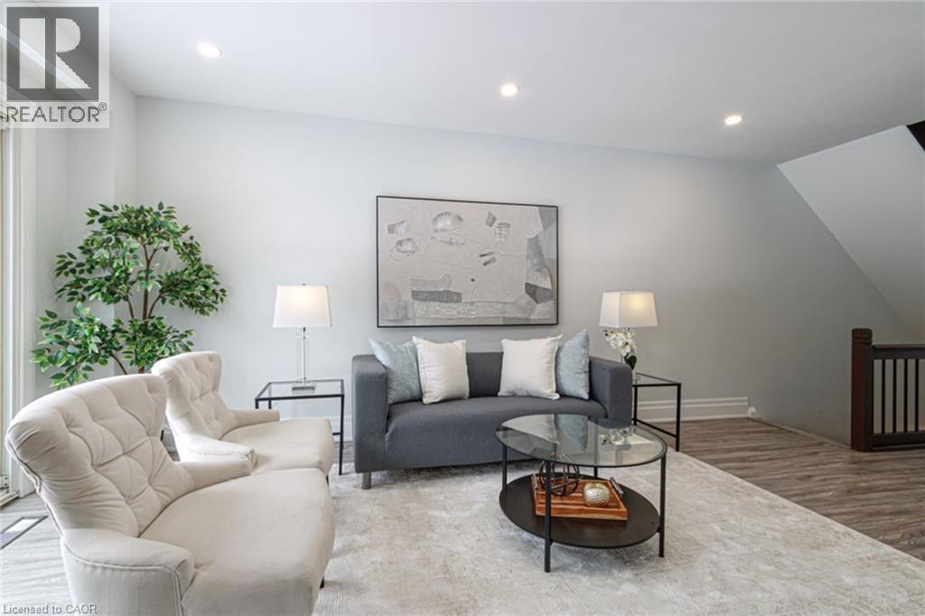 1532 Lancaster Drive Unit# 41, Oakville, Ontario  L6H 2Z3 - Photo 8 - 40826567