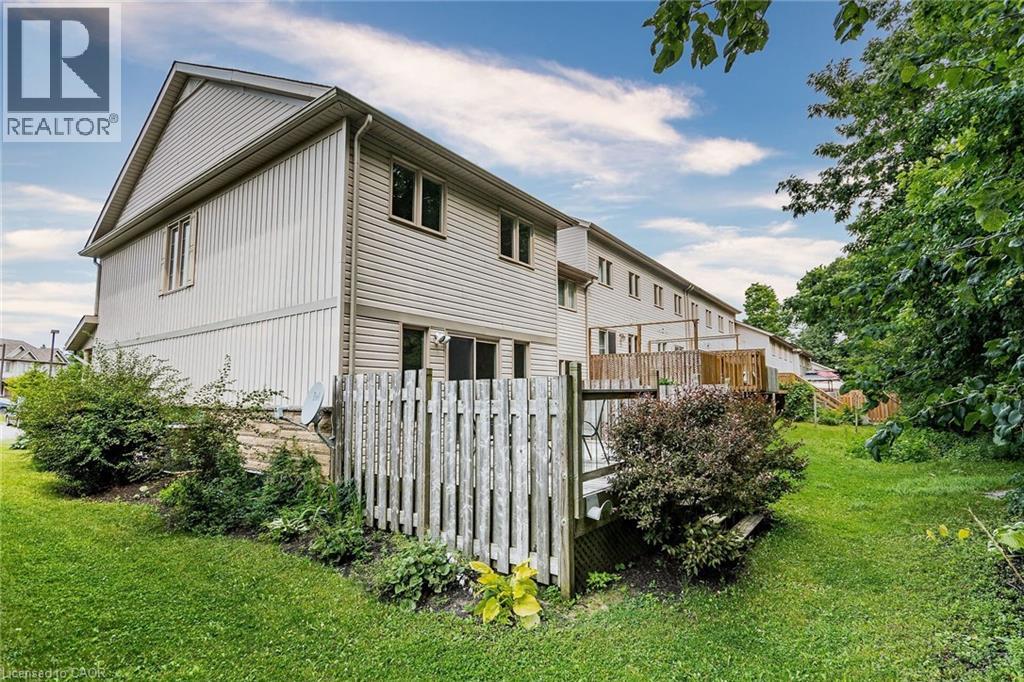 110 Activa Avenue Unit# D21, Kitchener, Ontario  N2E 4K4 - Photo 34 - 40826514